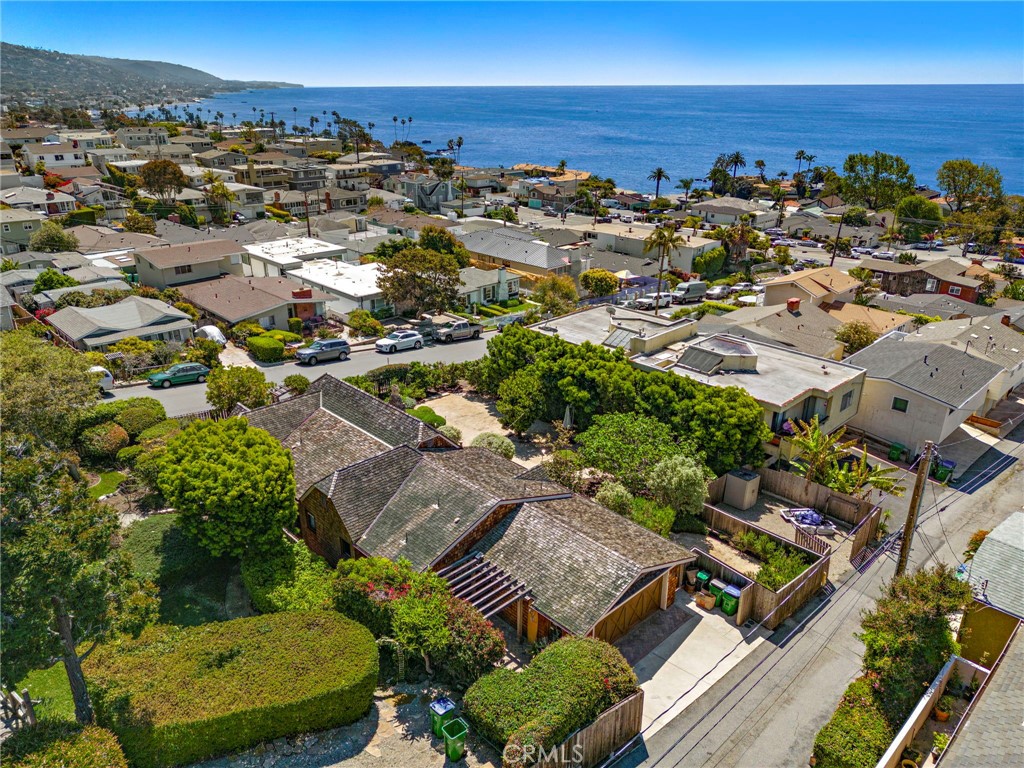 274 Wave Street, Laguna Beach CA 92651 - photo 29