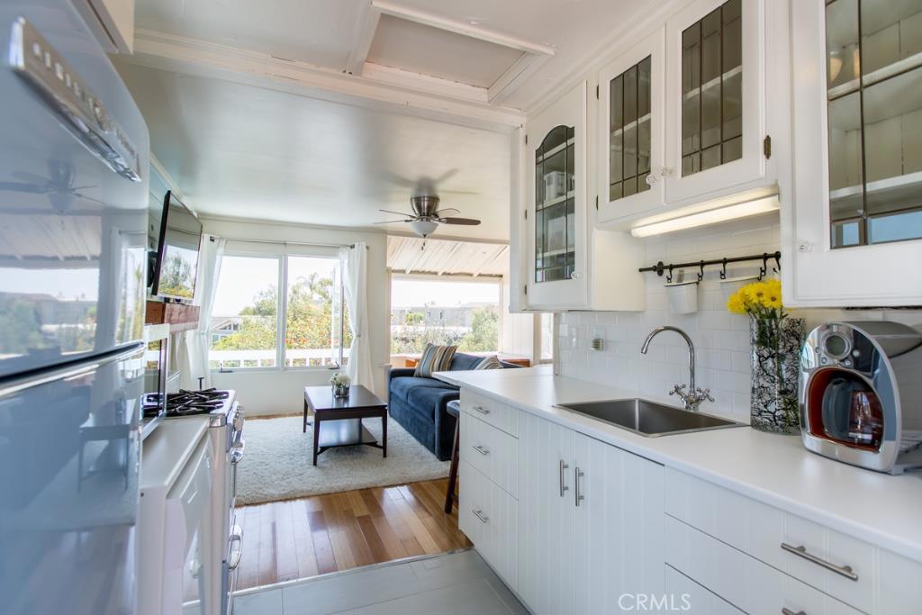 2746 S Coast Highway, Laguna Beach CA 92651 - photo 1