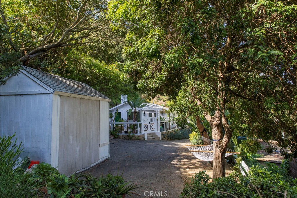 275 Woodland Drive, Laguna Beach CA 92651 - photo 39