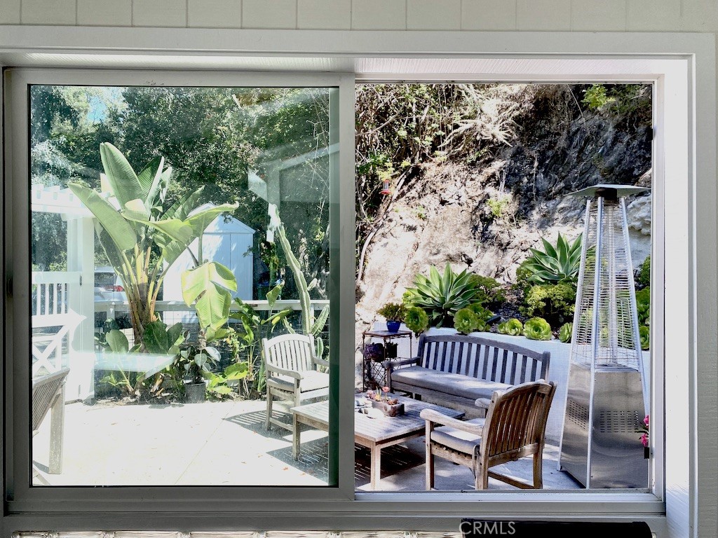 275 Woodland Drive, Laguna Beach CA 92651 - photo 8