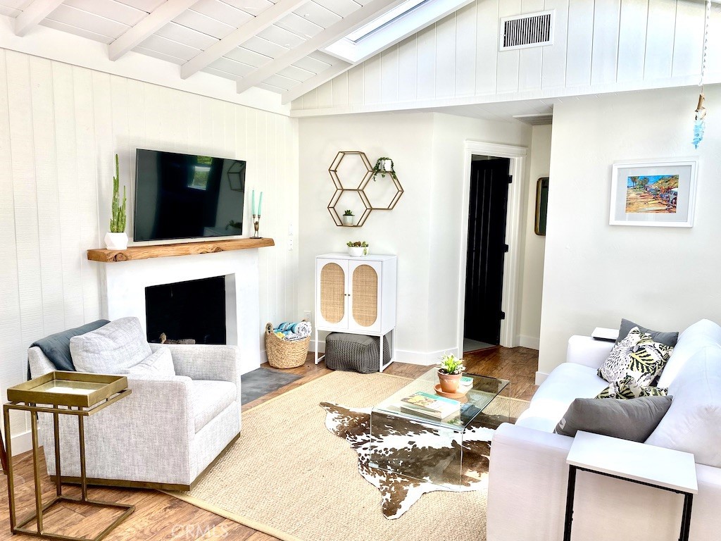 275 Woodland Drive, Laguna Beach CA 92651 - photo 11