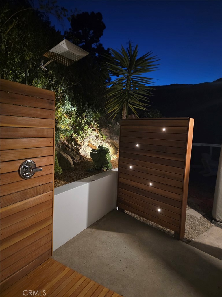 Outdoor Shower - 275 Woodland, Laguna Beach CA 92651 - photo 32