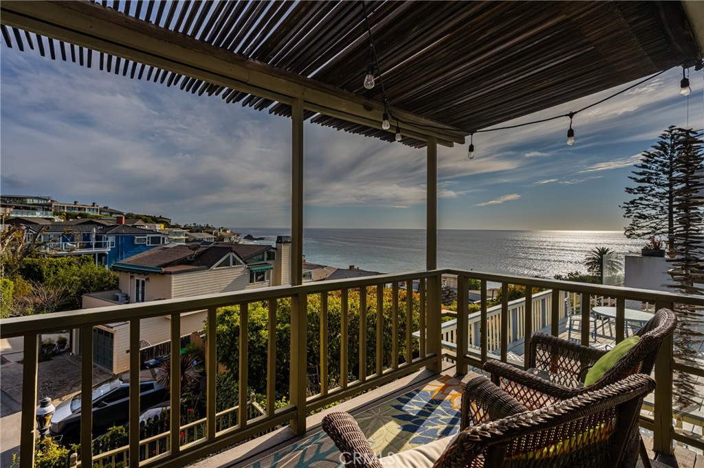 2757 Victoria Drive, Laguna Beach CA 92651 - photo 1