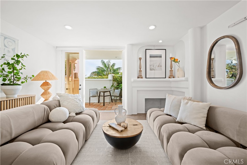 2780 Victoria Drive, Laguna Beach CA 92651 - photo 12