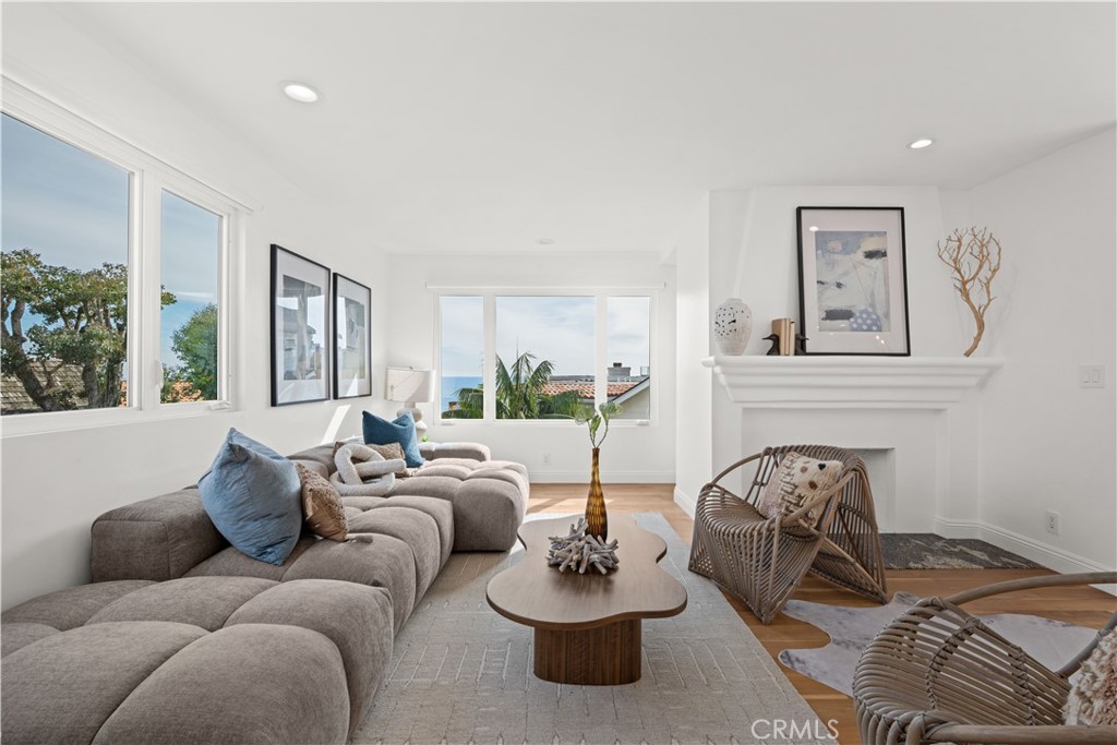 2780 Victoria Drive, Laguna Beach CA 92651 - photo 19