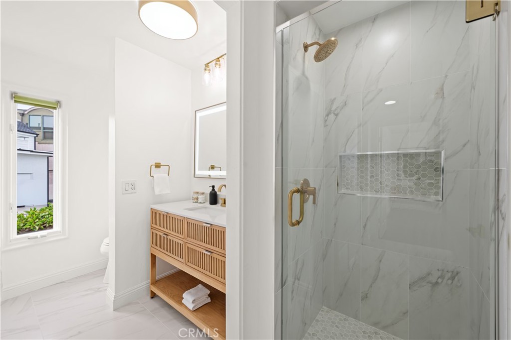 2780 Victoria Drive, Laguna Beach CA 92651 - photo 40