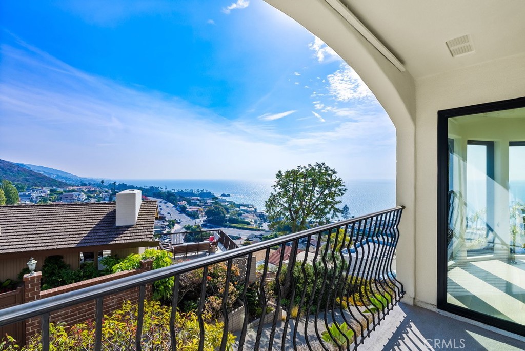 2790 Queda, Laguna Beach CA 92651 - photo 21