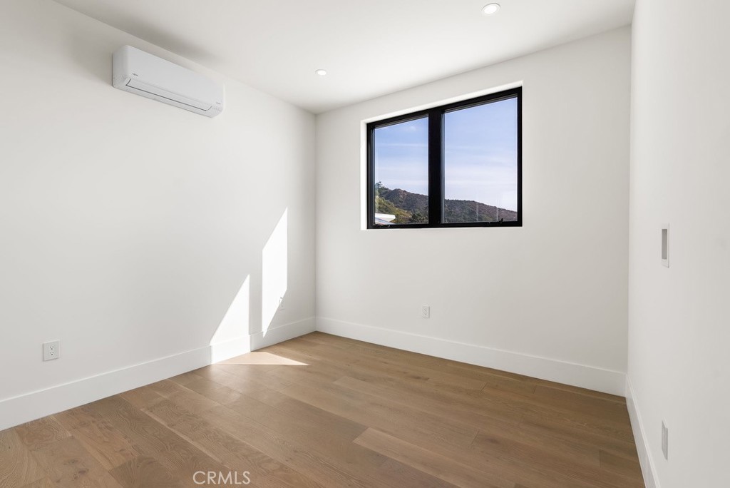 2790 Queda, Laguna Beach CA 92651 - photo 37
