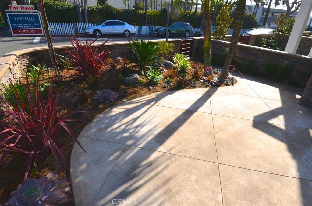 280 Aster Street 1, Laguna Beach CA 92651 - photo 1