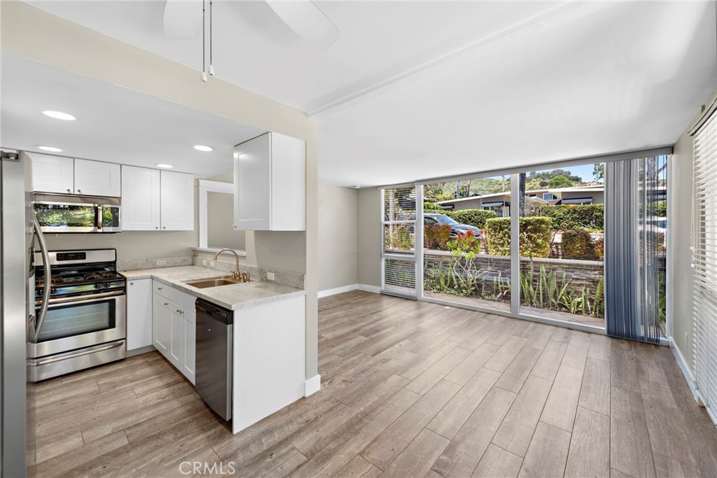 280 Aster Street 2, Laguna Beach CA 92651 - photo 12