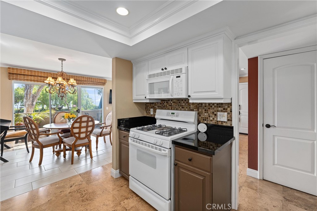 280 Cliff Drive 1, Laguna Beach CA 92651 - photo 20