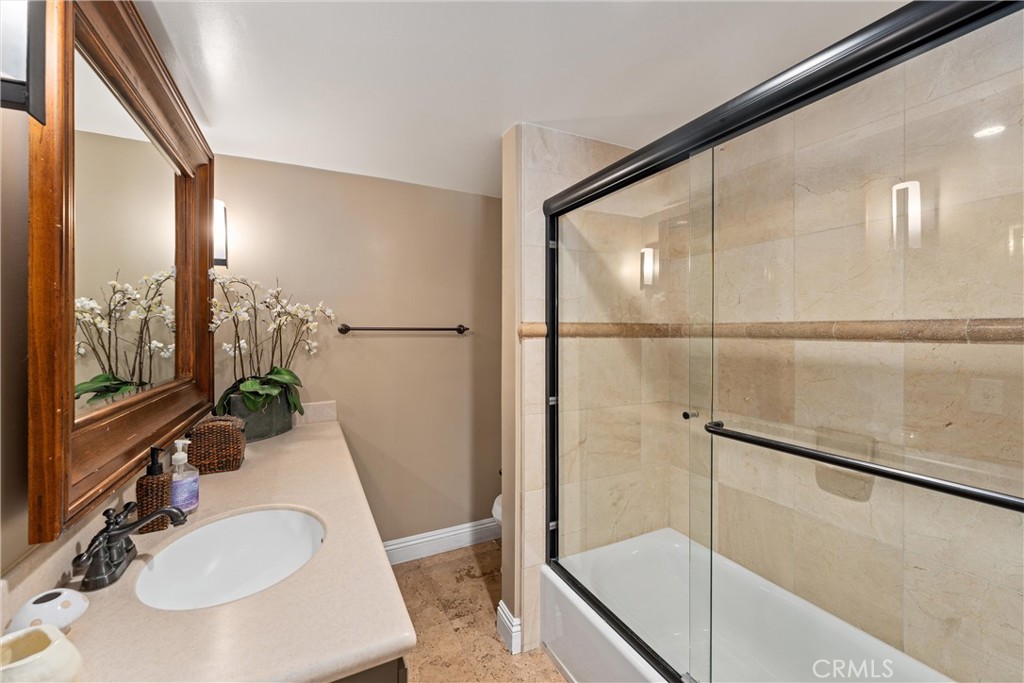 280 Cliff Drive 1, Laguna Beach CA 92651 - photo 23