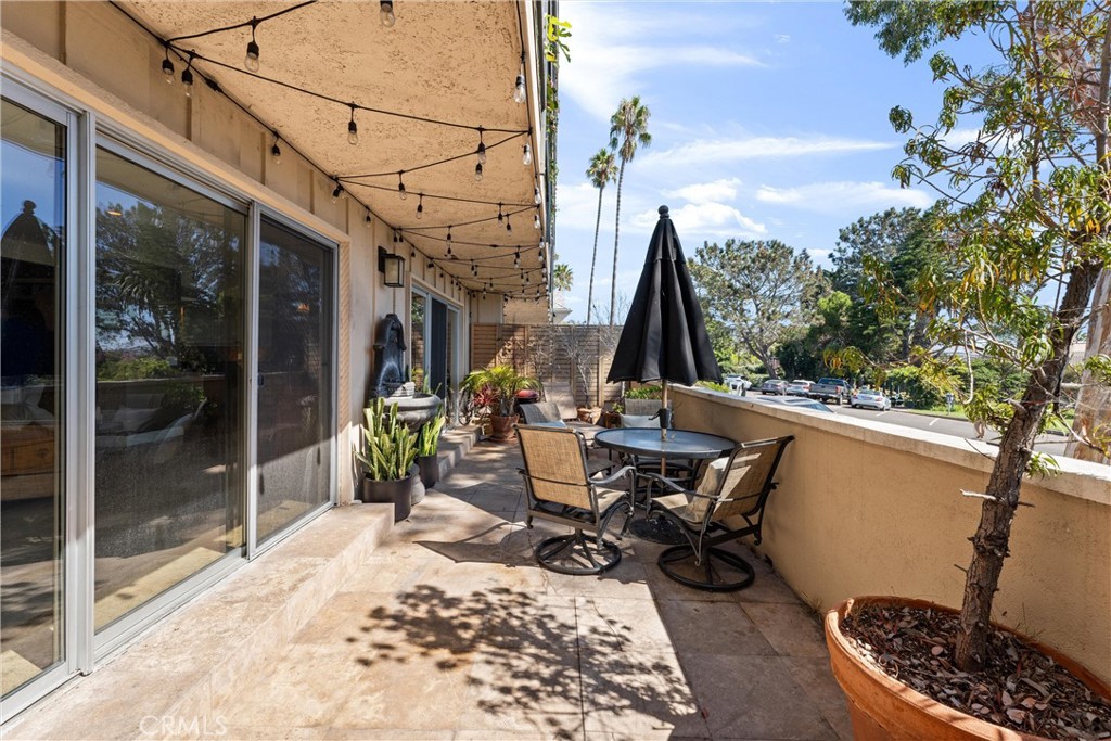 280 Cliff Drive 1, Laguna Beach CA 92651 - photo 32