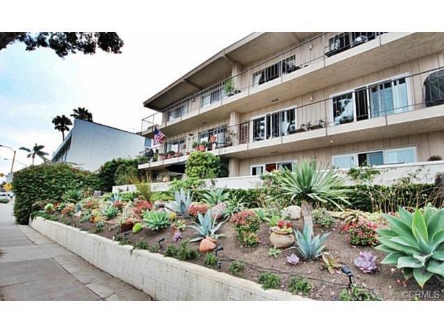 280 Cliff Drive 5, Laguna Beach CA 92651 - photo 1
