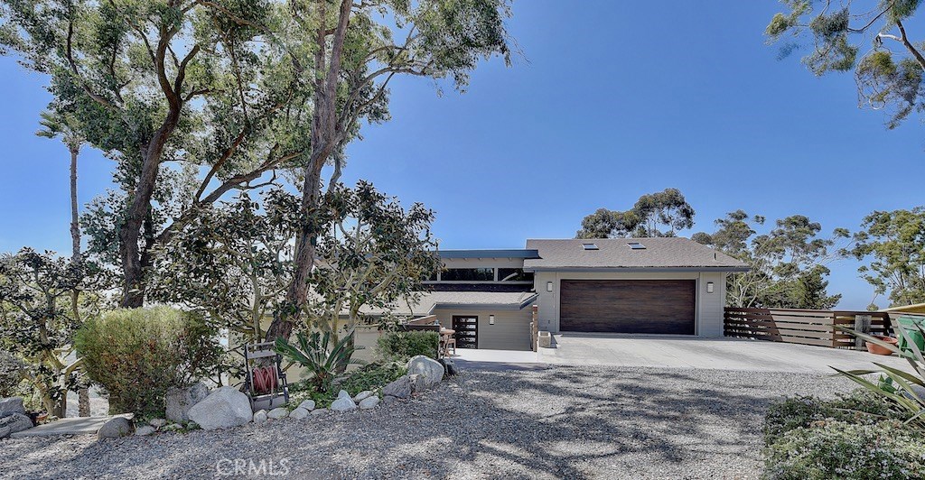 Stunning, panoramic ocean view home located in Laguna Beach's Top of the World featuring 4 bedrooms and 4.5 baths. - 2807 Alta Laguna Boulevard, Laguna Beach CA 92651 - photo 1