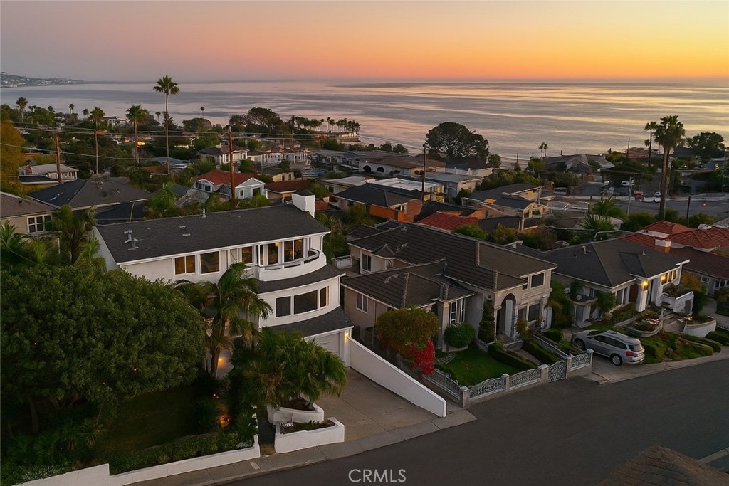 The house is currently being painted White. Example of how it will look soon. - 281 Ledroit Street, Laguna Beach CA 92651 - photo 1