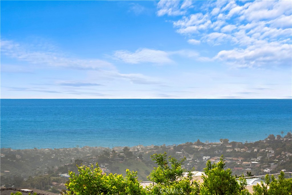 2813 Chateau Way, Laguna Beach CA 92651 - photo 1