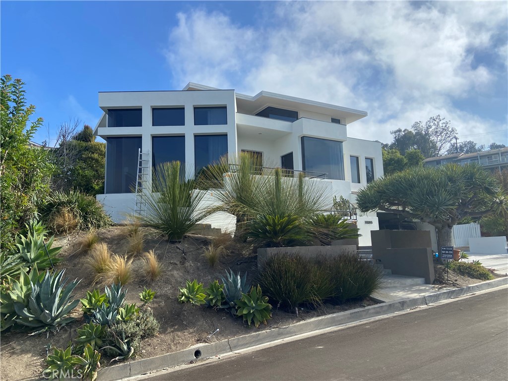 2828 Bernard Court, Laguna Beach CA 92651 - photo 1