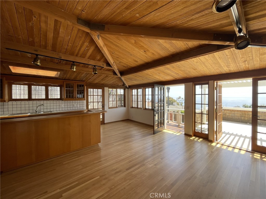 2828 Terry Road, Laguna Beach CA 92651 - photo 1