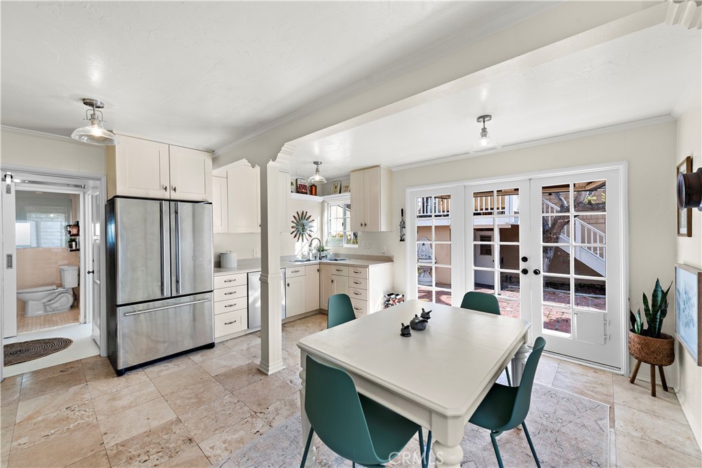 283 Fairview Street, Laguna Beach CA 92651 - photo 6