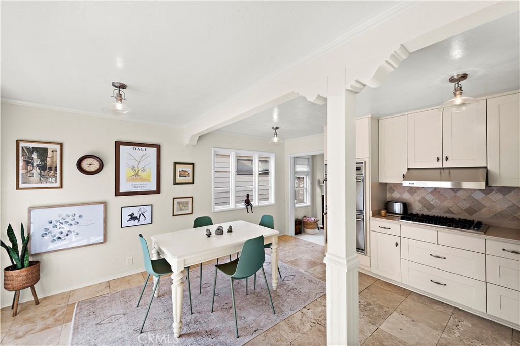 283 Fairview Street, Laguna Beach CA 92651 - photo 8