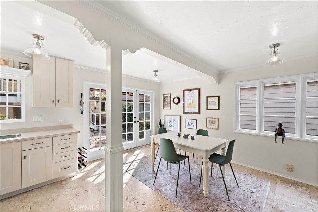 283 Fairview Street, Laguna Beach CA 92651 - photo 9