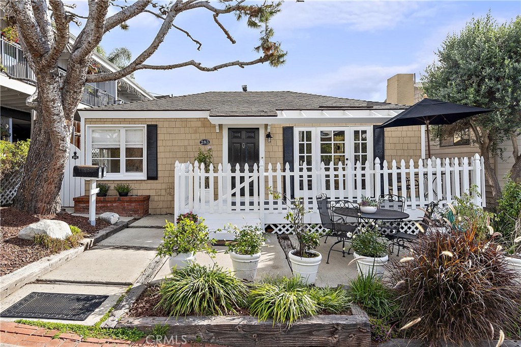 283 Fairview Street, Laguna Beach CA 92651 - photo 17