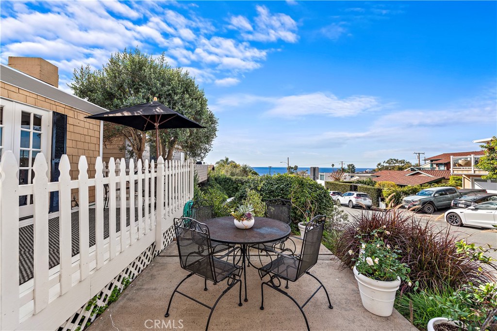 283 Fairview Street, Laguna Beach CA 92651 - photo 18
