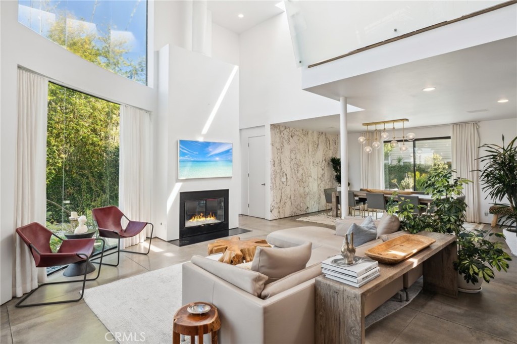 2831 Ridge Drive, Laguna Beach CA 92651 - photo 3