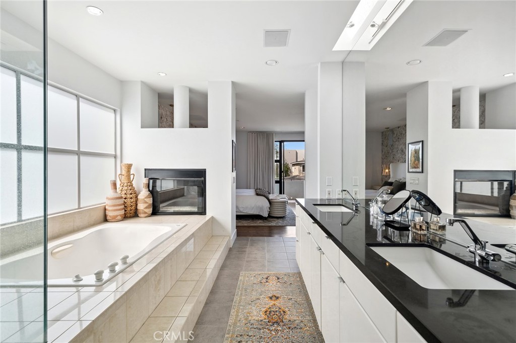 2831 Ridge Drive, Laguna Beach CA 92651 - photo 17