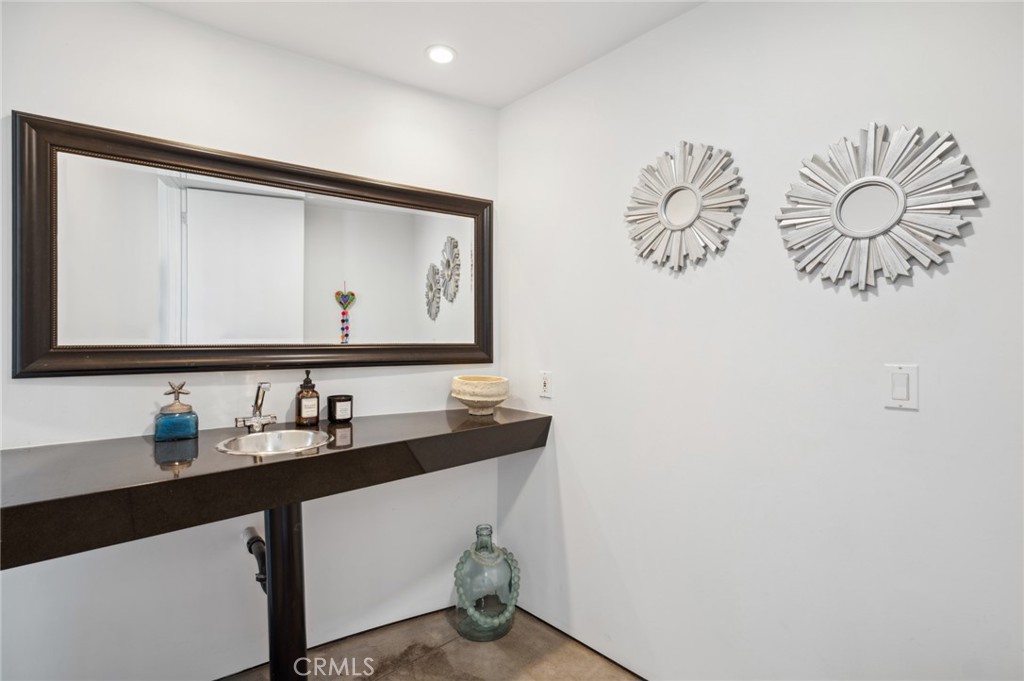 2831 Ridge Drive, Laguna Beach CA 92651 - photo 20