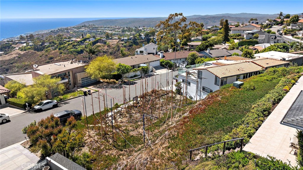 2840 Zell Drive, Laguna Beach CA 92651 - photo 33