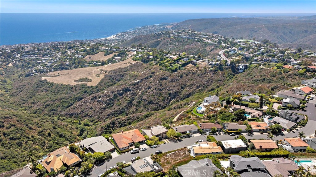 2840 Zell Drive, Laguna Beach CA 92651 - photo 35