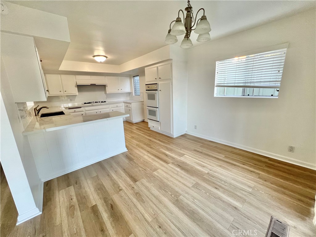 285 Dolphin Way, Laguna Beach CA 92651 - photo 7