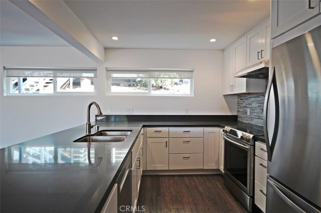 285 San Joaquin Drive, Laguna Beach CA 92651 - photo 1