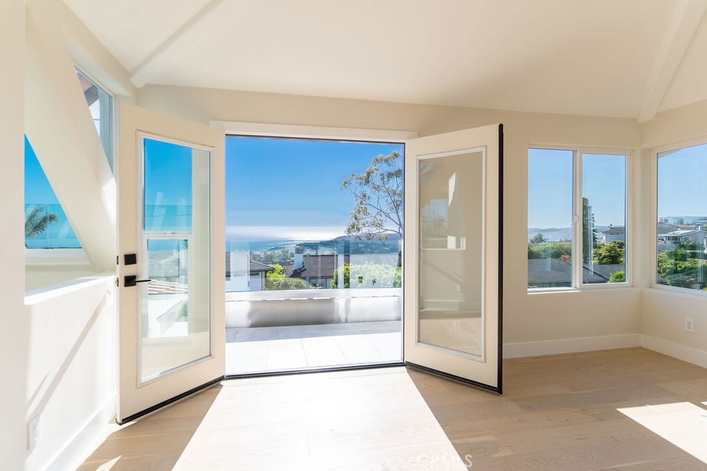 2850 Zell Drive, Laguna Beach CA 92651 - photo 1