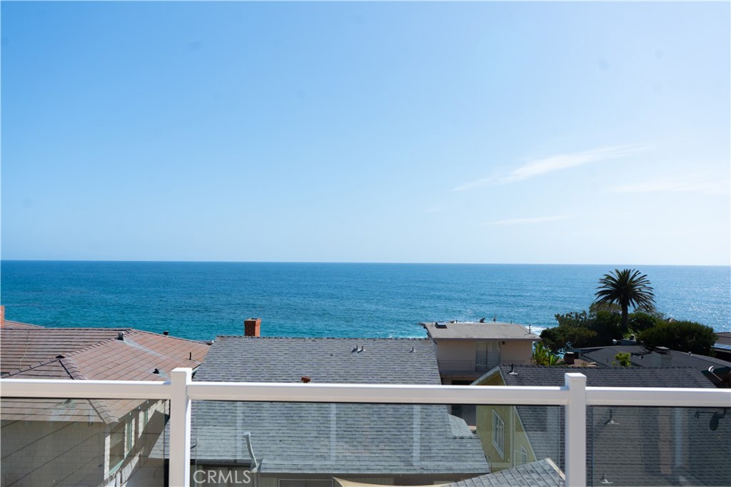 When you're this close to the ocean, you can almost reach out and touch it. - 2855 Marion Way, Laguna Beach CA 92651 - photo 1