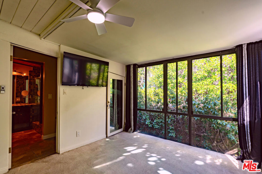 Level 3 room - 2856 S Coast Highway, Laguna Beach CA 92651 - photo 8