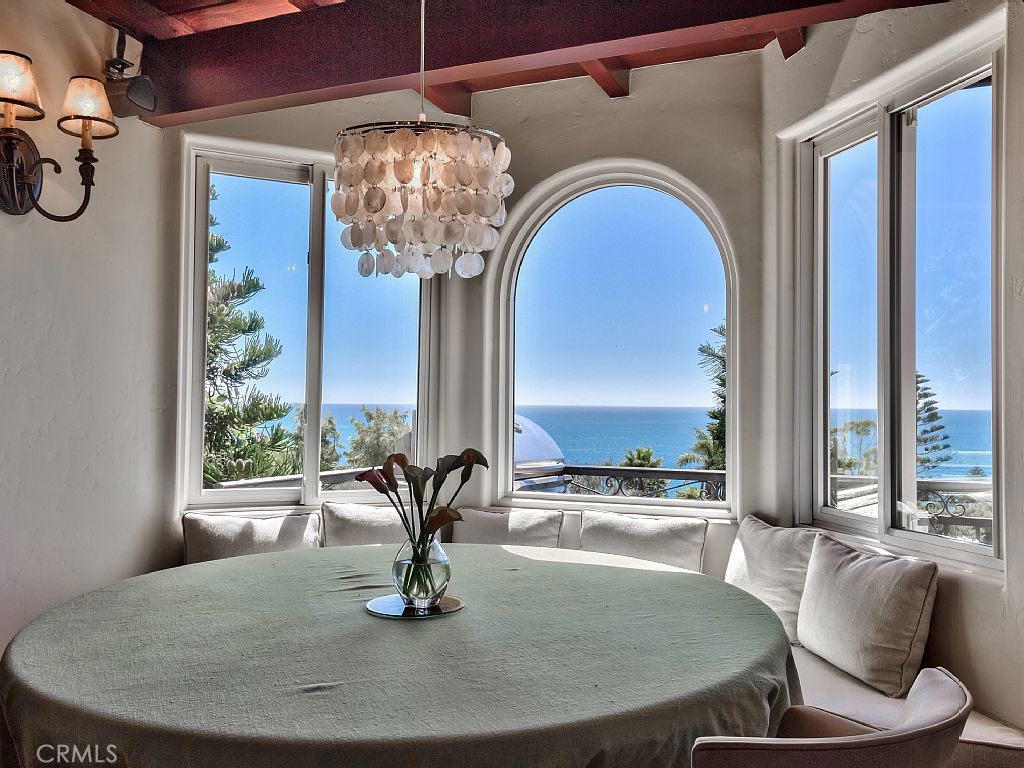 2865 Rounsevel TE, Laguna Beach CA 92651 - photo 1