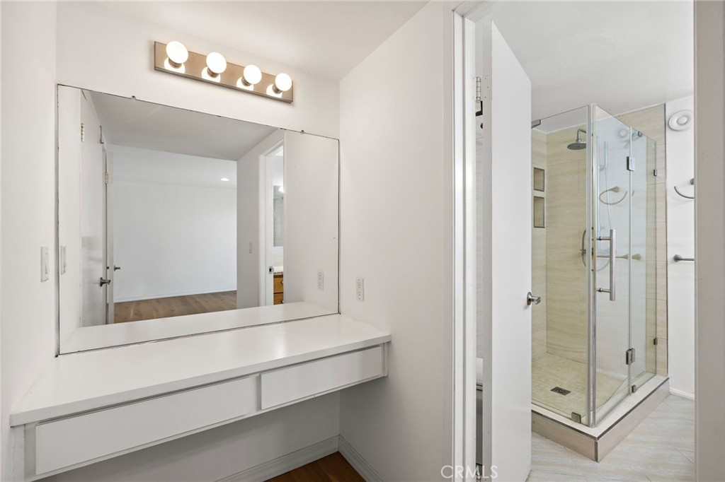 Primary vanity area - 2869 Zell Drive, Laguna Beach CA 92651 - photo 22