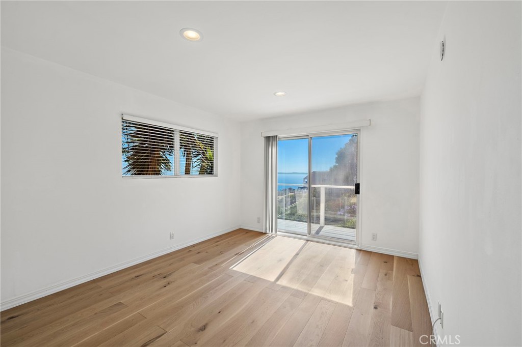Third bedroom - 2869 Zell Drive, Laguna Beach CA 92651 - photo 26