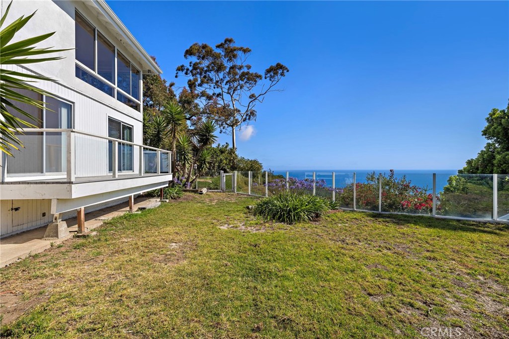 2869 Zell Drive, Laguna Beach CA 92651 - photo 32