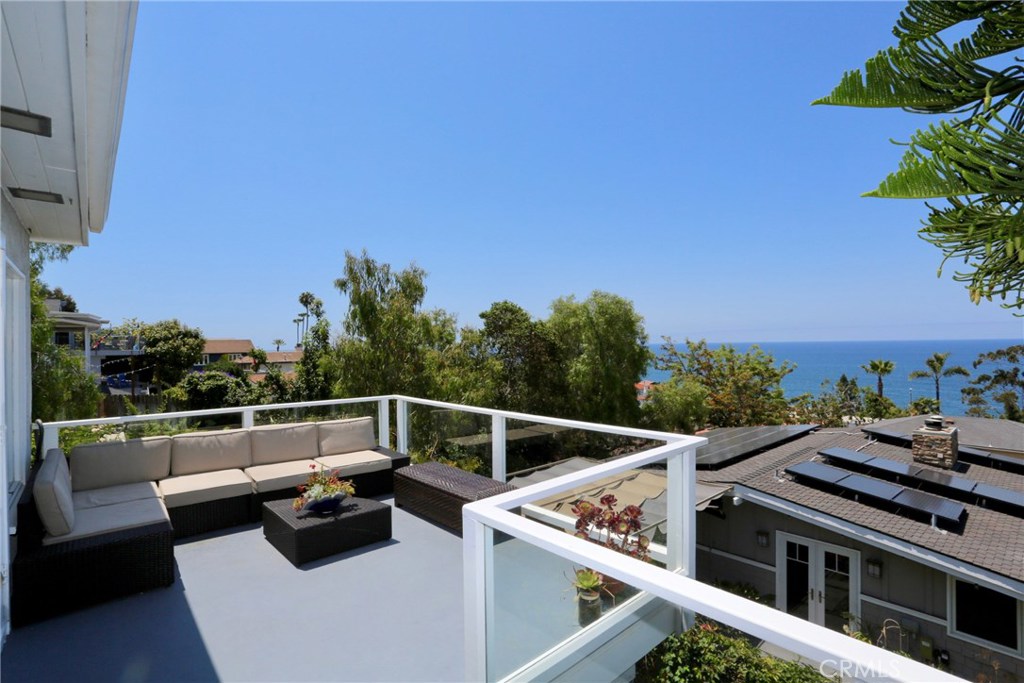 2873 Rounsevel, Laguna Beach CA 92651 - photo 1