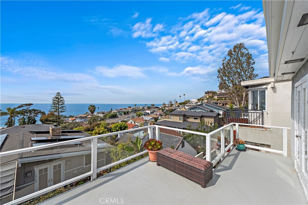 2873 Rounsevel, Laguna Beach CA 92651 - photo 1
