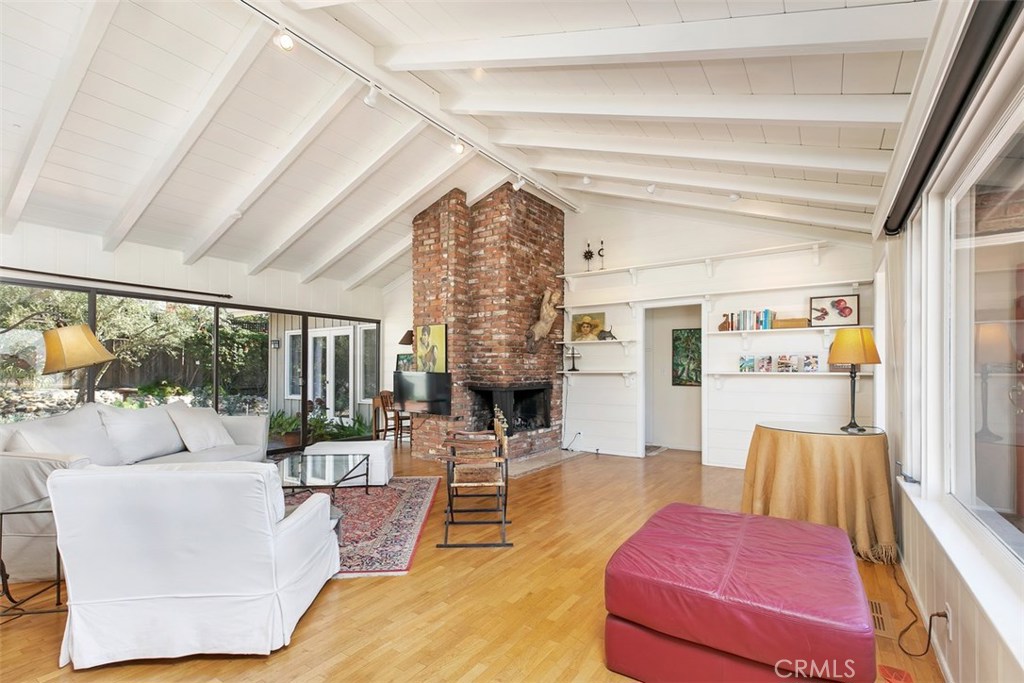 28752 Alta Laguna Blvd, Laguna Beach CA 92651 - photo 1