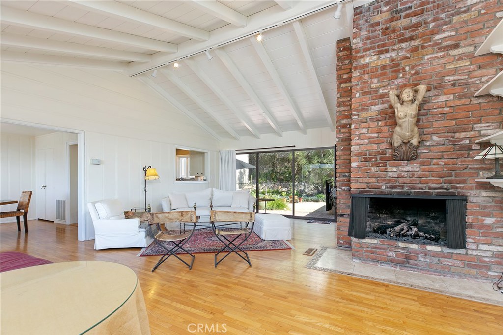 28752 Alta Laguna Blvd, Laguna Beach CA 92651 - photo 1