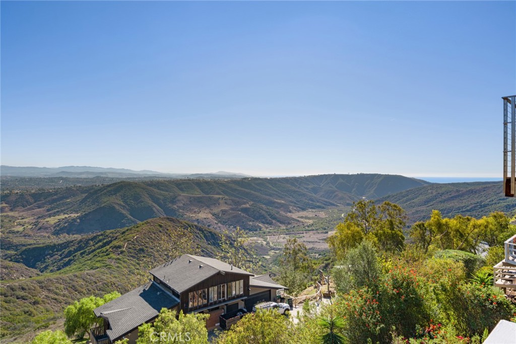 Canyon and ocean views. - 28752 Top of the World Drive, Laguna Beach CA 92651 - photo 4
