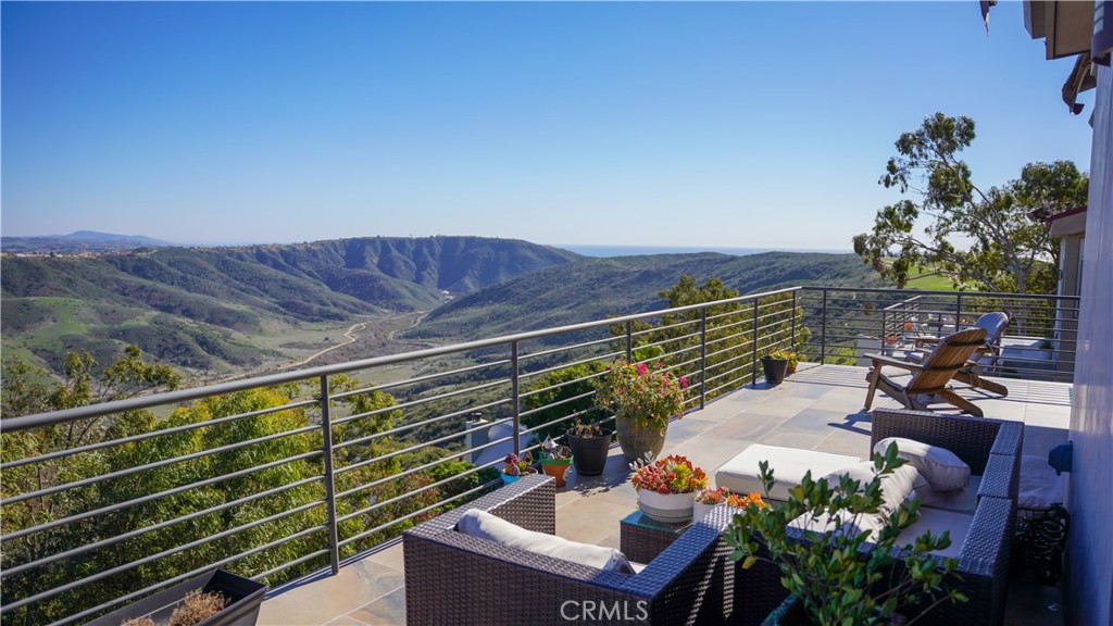 28792 Top Of The World Drive, Laguna Beach CA 92651 - photo 1