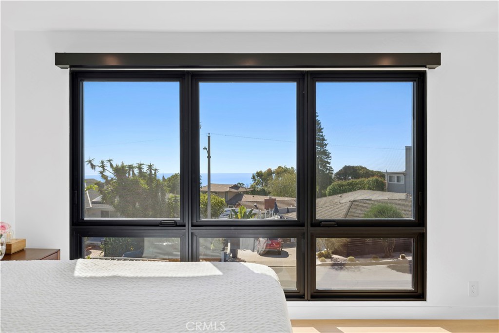 Views of the Pacific ocean from the Primary Bedroom - 2880 Zell, Laguna Beach CA 92651 - photo 10