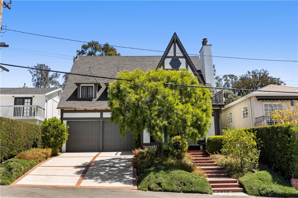 Welcome to 28832 Alta Laguna Blvd - 28832 Alta Laguna Boulevard, Laguna Beach CA 92651 - photo 1